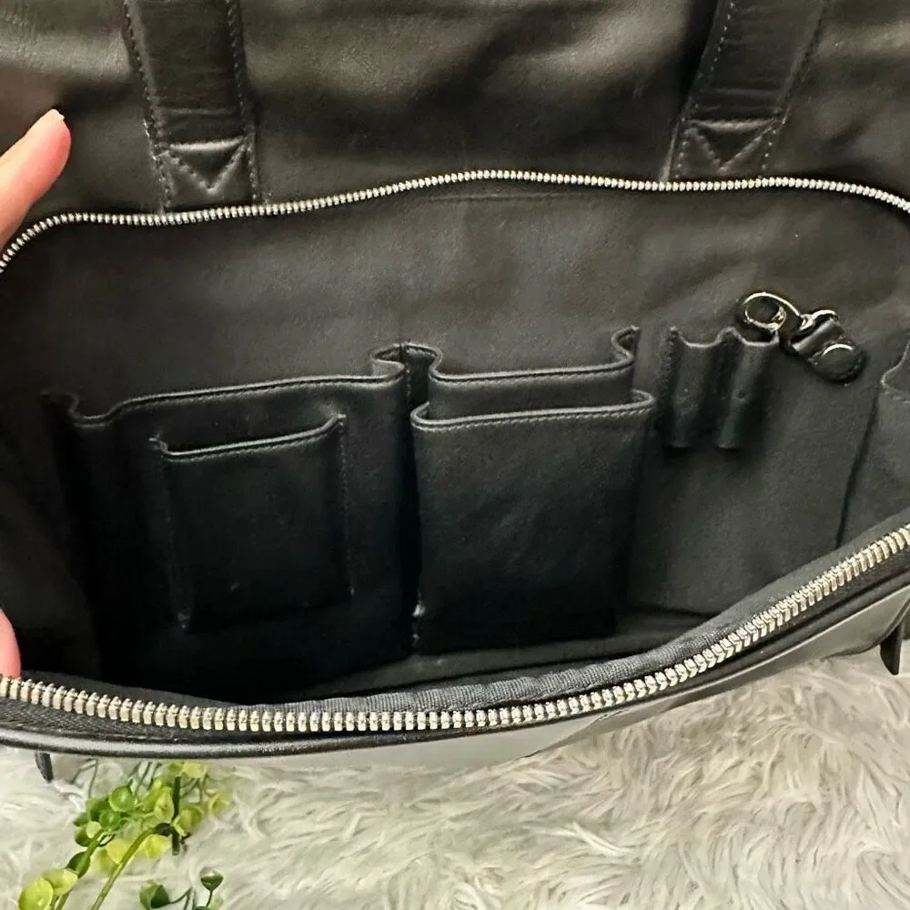 Levenger Black Leather 16” Slim Organizer Briefcase‎ Shoulder Hand Bag